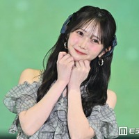 ≠ME谷崎早耶、首かしげ＆投げキスにキュン「破壊力すごい」「釘付け」と絶賛の声【ガルアワ2026SS】 画像