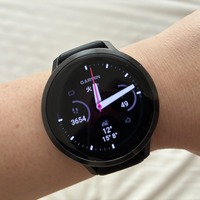 睡眠に悩まされてきた40年。使い始めた瞬間「思わず泣きそうになった」不健康な40代編集部員を救ったスマートウォッチとは 画像