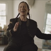 トレードマークは三つ編み、83歳の伝説的アーティストに迫る『メレディス・モンク 踊る声、歌う身体』公開決定 画像