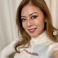 武田久美子、娘顔出しのお出かけショット公開 美ボディ際立つキャミソール姿に「ずっと綺麗」「セクシー」の声 画像