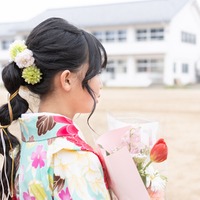 「育て方が間違っていたのか…？」不登校の娘にシングルファーザーの私が抱いた猛烈な無力感。卒業式の日に知った意外すぎる本音とは 画像