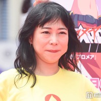 椿鬼奴「初めてラテアートやってみた」淡いマーブル模様のラテ公開「色合いが可愛い」「センス感じる」の声 画像