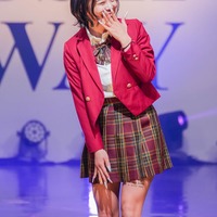 「ラヴ上等」てかりん（ひかる）、外ハネボブヘア×制服姿で登場「雰囲気違って可愛い」「何でも似合う」と反響【学生ランウェイ】 画像