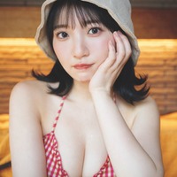 声優・豊田萌絵、ふんわり美バスト披露 サウナでくつろぐ 画像