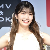 元日向坂46メンバー、ショーパン×シースルーハイソックスから美脚披露「スタイル良い」「脚長すぎる」の声 画像