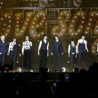 &TEAM、色気全開でRAIN「Love Song」カバー 会場中から黄色い悲鳴【Weverse Con Festival】 画像