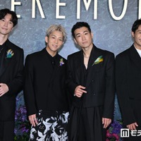 s**t kingz、躍動感溢れるポーズで盛り上げる 胸元に羽あしらったジャケットスタイル【Mrs. GREEN APPLE presents「CEREMONY」】 画像
