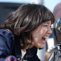 西野七瀬「免許返納!?」“舘ひろしから提案”アクションシーン秘話「もともと台本にはなかった」 画像
