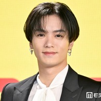 THE RAMPAGE川村壱馬、父親との映画館2ショット公開「骨格がそっくり」「親子でオーラすごい」と反響 画像