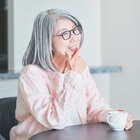 違和感やストレスを感じる関係は断ってヨシ！60歳女性インフルエンサーが教える「手放し活」で、気配りしすぎな女性の「もやもや」をスッキリ解消 画像