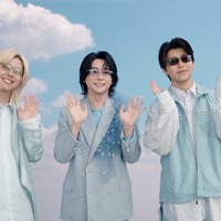 Mrs. GREEN APPLE、お互いに似合うサングラス選び“最高に眩しい笑顔”「眼鏡市場」新CMインタビューSPECIAL FITTING映像公開 画像