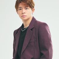 Number_i岸優太「FNS歌謡祭」生出演で大胆イメチェン披露「一瞬分からなかった」「最高に似合ってる」 画像