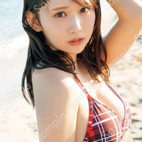 日向坂46藤嶌果歩、マイアミビーチで光り輝く 1st写真集ポストカード第4弾公開【果実の歩幅】 画像