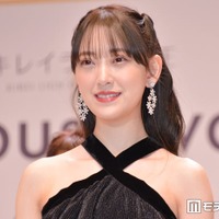 堀未央奈、ぱっつん前髪で雰囲気一変「お人形さんみたい」「美しさが増し増し」と絶賛の声 画像