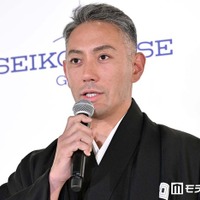 市川團十郎が公開した長男・勸玄のスーツ姿に「スタイルの良さが際立ってる」「大人っぽくなった」と反響 画像
