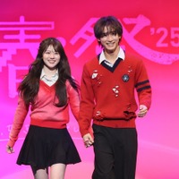 「今日好き」りんはなカップル、交際3年を報告 手繋ぎ2ショットに「ラブラブオーラ全開」「2人の空気感が好きすぎる」と反響 画像