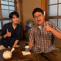 Snow Man向井康二“同志”銀シャリ橋本直とMCタッグ 関西ジュニア時代から長年共演 橋本「大きくなったなあという感覚でした」 画像