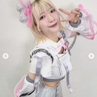 でか美ちゃん「久しぶりの黒髪」ストレートロングヘア姿公開「新鮮で可愛い」「印象がガラッと変わる」と反響 画像
