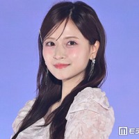 乃木坂46金川紗耶、スラリ美脚際立つミニロンパース姿公開「見惚れるほどの美しさ」「脚の長さが異次元」と反響 画像
