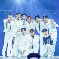 Wanna One、9年ぶり降臨に歓声＆伝説蘇るパフォーマンス 不在メンバーの思い乗せ「次は必ず一緒に」【KCON LA 2026】 画像