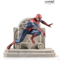 「スパイダーマン」がリヤドロから登場　世界500体限定のポーセリン作品が予約受付中 画像