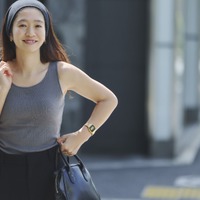 「四十肩に悩まされる私の頼れる存在に」45歳人気スタイリスト樋口かほりさんが壮絶な“オバ見え”肩コリケアから脱却できた「ただならぬタンクトップ」とは 画像