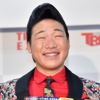 みやぞん「リーゼントにして10年以上になりますか」オン眉スタイル公開「可愛すぎる」「みやぞんしか似合わない」の声 画像