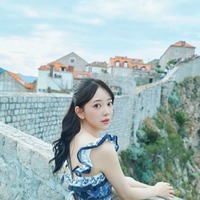 堀未央奈、6年ぶりの写真集「深紅の余韻」にタイトル決定 表紙解禁 画像