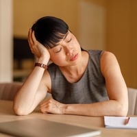 現代人に急増⁉ 気づかないうちに陥る人も…精神科医が提唱、「うつ病」ではない「うつ未満」ってどんな状態？ 画像