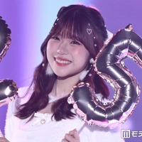 ME:I・TSUZUMI（海老原鼓）、輝く笑顔にキュン ガーリーコーデで魅了【TGC2026A/W】 画像