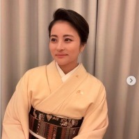 中村勘九郎の妻・前田愛「誕生日を祝ってもらいました」家族4ショット公開「親子そっくりすぎ」「幸せオーラがすごい」と反響 画像