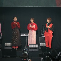 在福5局アナウンサー、FRUITS ZIPPER月足天音らとキュートにダンス “メンカラ”スタイリングで登場【カワコレ TGC】 画像