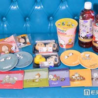 ＜今日から＞ファミマ×「PEANUTS」26年コラボ実物レビュー！秋らしいバウムやスヌーピー仕様の限定ティー 画像