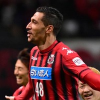札幌FWジェイ、来季も札幌でプレー!日本行きを報告、やっぱりJALを使う 画像
