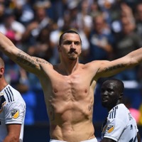 イブラ、MLSデビュー戦で衝撃2ゴール!試合後の発言がおもしろすぎる 画像