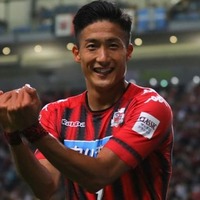 西野監督について「僕にとっては恩人」と話す、J1クラブのエースFWって? 画像