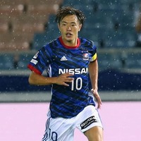 横浜F・マリノス&川崎フロンターレの両チームでプレーした現役選手 画像