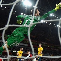 GKオブラクはやっぱ凄い!アーセナル戦でやった2つ「超セーブ」を見たか 画像