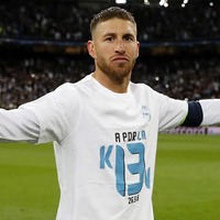 CL決勝進出のR・マドリー、選手が試合後に着た「Tシャツ」の意味は? 画像