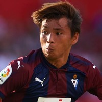 乾貴士、『FIFA18』でまたも「TOTW」に!能力はこうなったぞ 画像