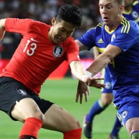 韓国代表、国内ラストマッチで惨敗…3バック崩壊の失点シーンを見る 画像