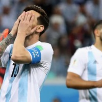 W杯敗退危機のアルゼンチン、国民は次の対戦国を応援!なんと「交通標識」まで 画像