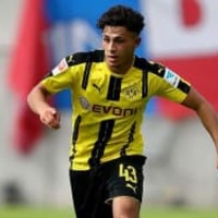 ドルトムントの20歳、壮絶大怪我から700日ぶりに復帰!9度の手術乗り越え 画像
