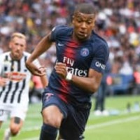 PSGエンバペが止まらない!ボレーでの最新ゴールを見よ 画像