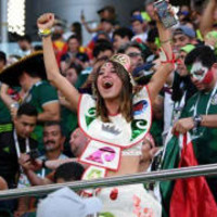 韓国のおかげでベスト16進出!メキシコの大使館がスゴいことになっていた 画像