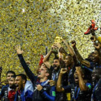 これは感動!W杯優勝のフランス代表、ホテルの女性スタッフたちが号泣していた 画像