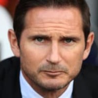 ランパード監督、レッドカードを食らって退場になる 画像