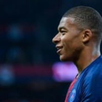 70秒でKOされろ!サッカー界の「モンスター」たち 画像