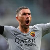番長コラロフ、痛烈揶揄!「ファンはサッカーのことを理解してない」 画像