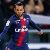 PSG、ダニ・アウヴェスを中盤で起用…結果は 画像